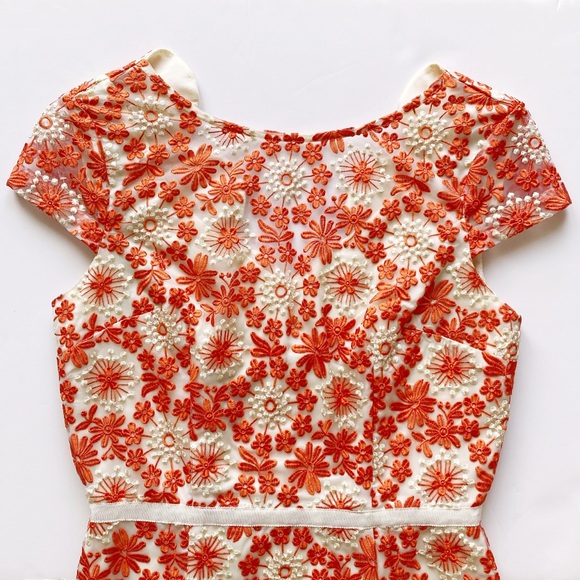 MUSE sz 2 Embroidered Floral Orange Sheath Dress Scalloped Back - Picture 4 of 17